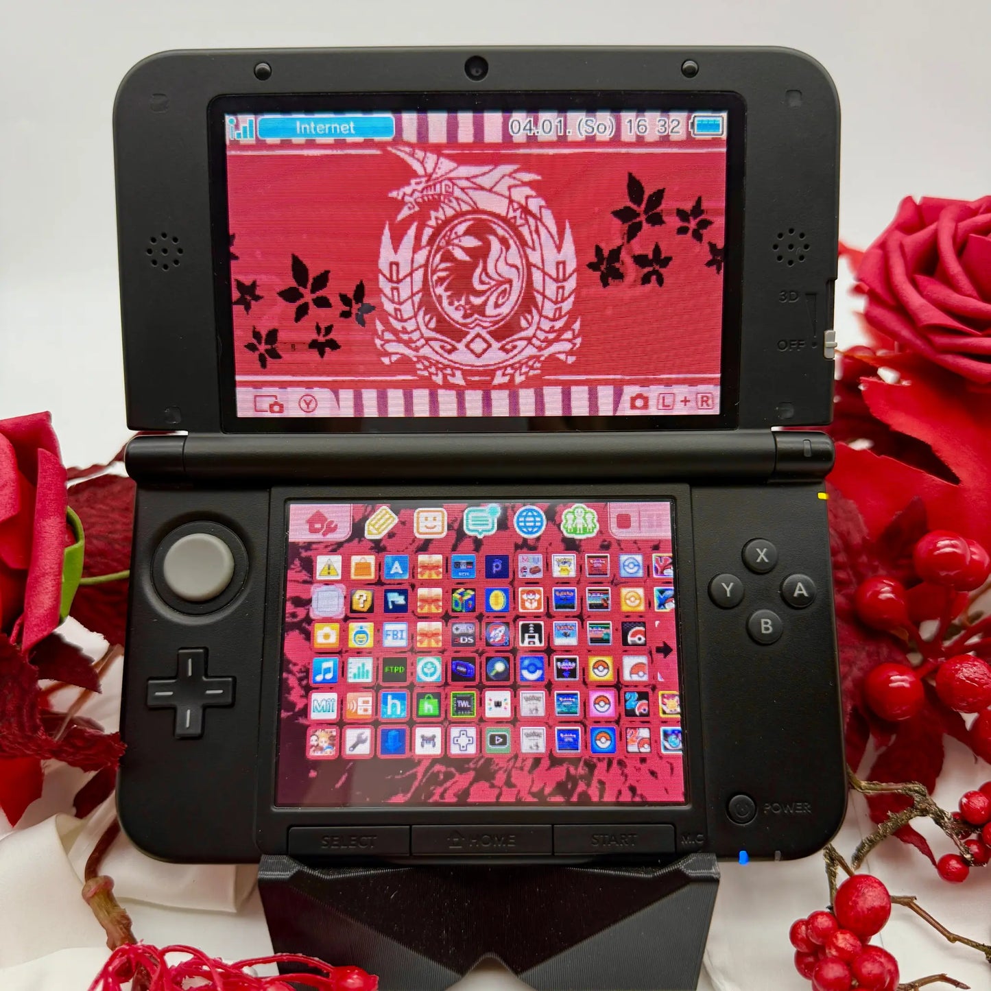 Nintendo 3DS XL black red Smash Bros modded
