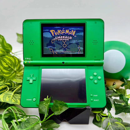 Nintendo Dsi XL in zufälliger Farbe gemoddet - 3DSRenew