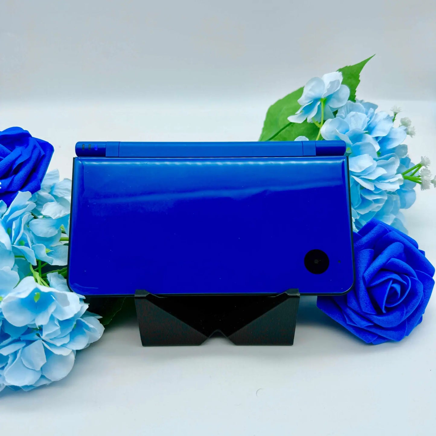 Nintendo Dsi XL in zufälliger Farbe gemoddet - 3DSRenew