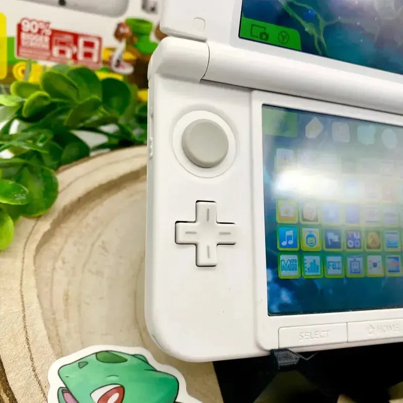 Nintendo 3DS XL in weiß gemoddet - 3DSRenew