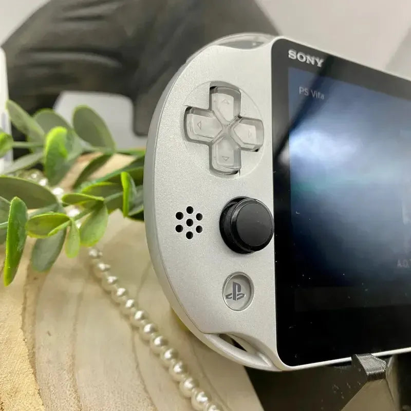 PS Vita 2000 in silber gemoddet - 3DSRenew