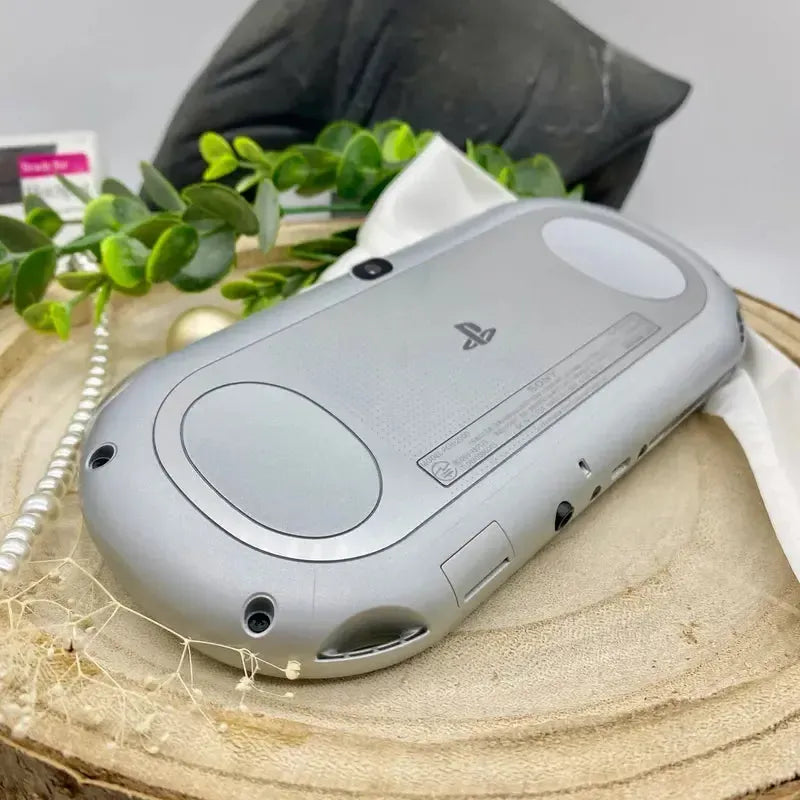 PS Vita 2000 in silber gemoddet - 3DSRenew